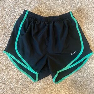 Nike athletic shorts XS
